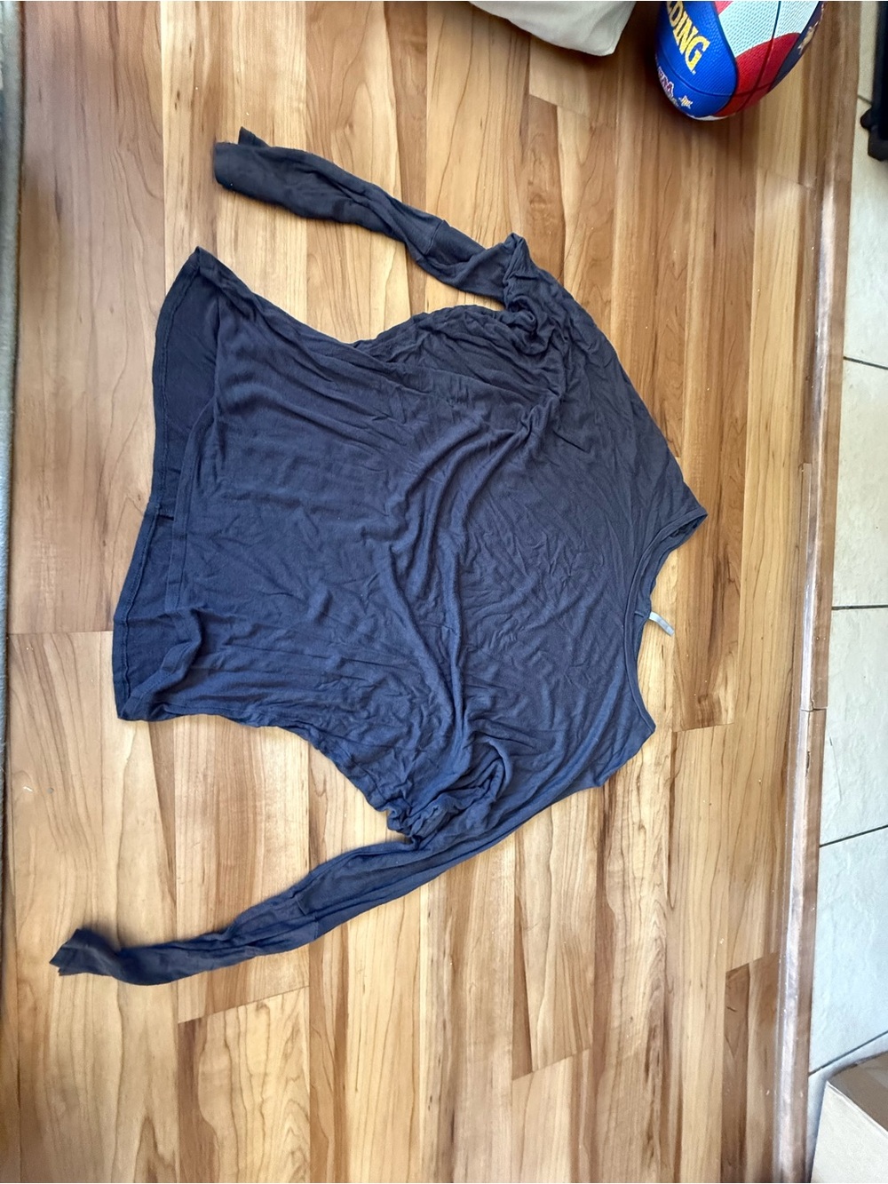 Women's Lightweight Long-Sleeve Scoop Neck Top — Charcoal